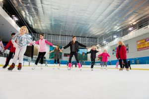 learn-to-skate-group-lessons